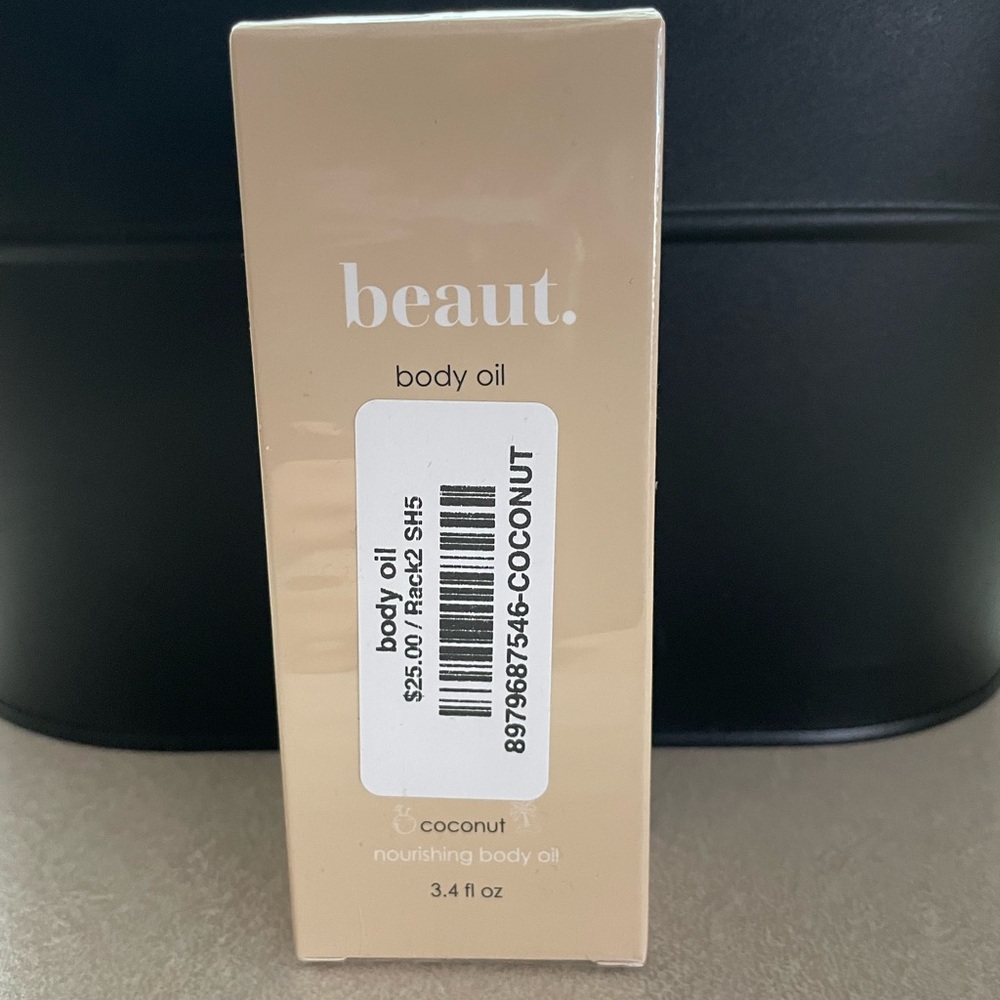 Beautiful. Coconut Body Oil